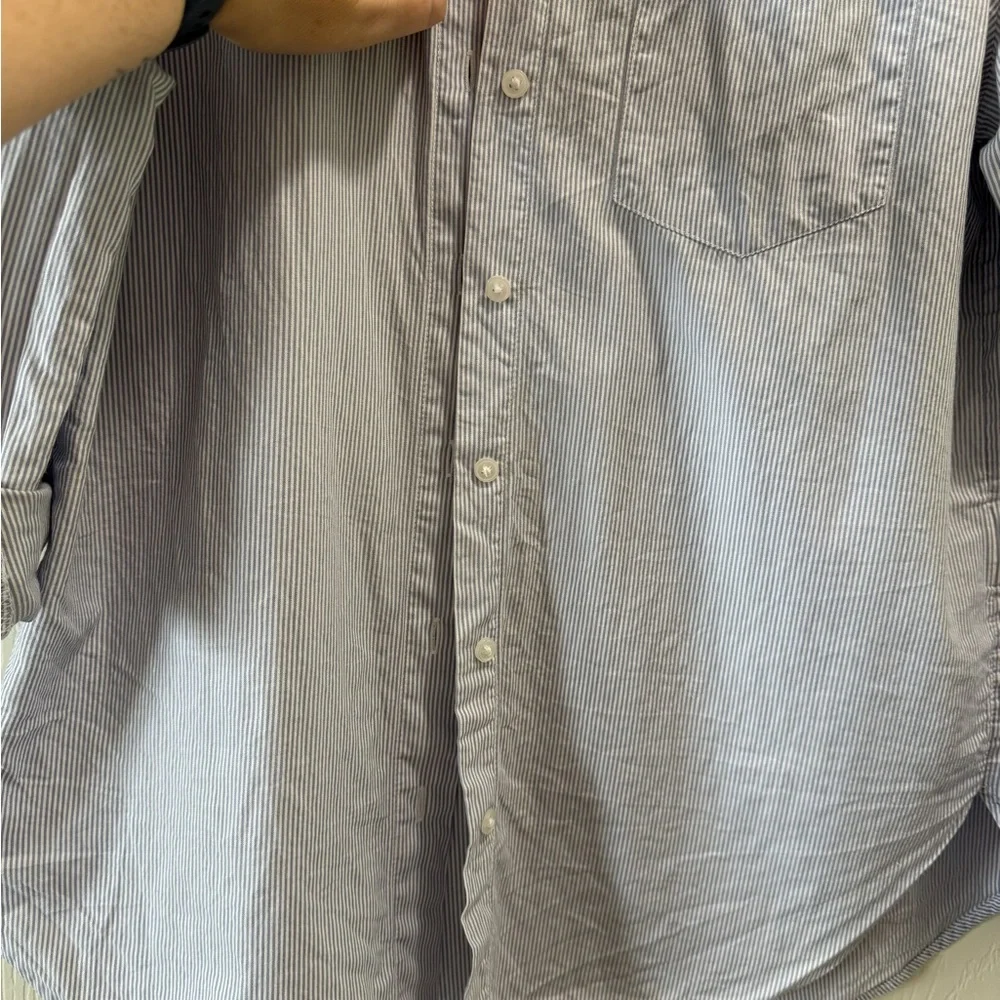 H&M Classic Button Down Shirt - Picture 6 of 7